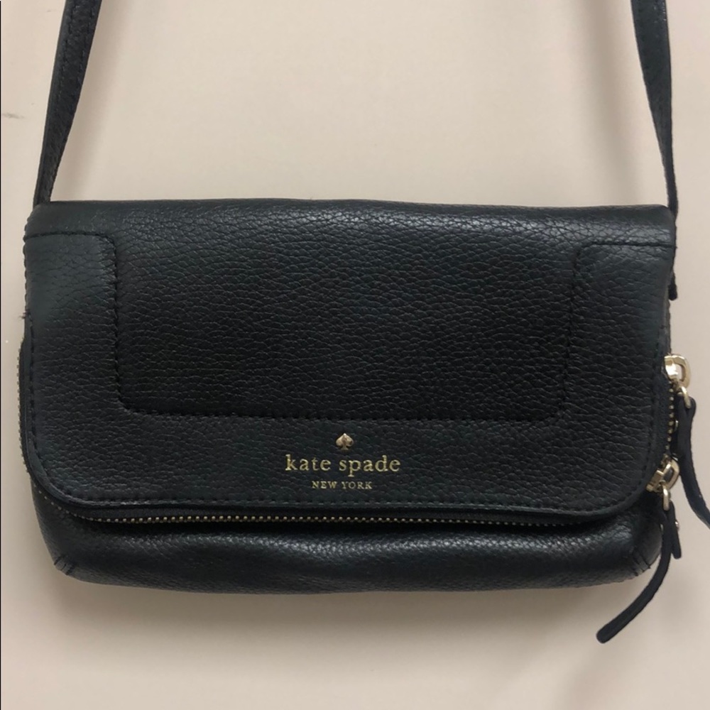 Kate Spade mini Crossbody โ ๏ธ